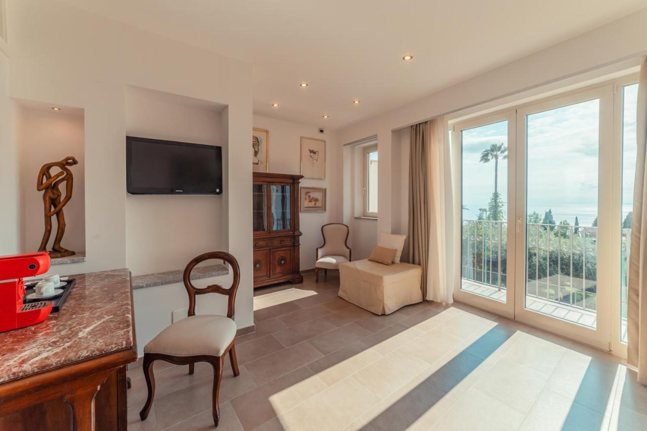 Hotel Villa Paradiso Taormine Extérieur photo